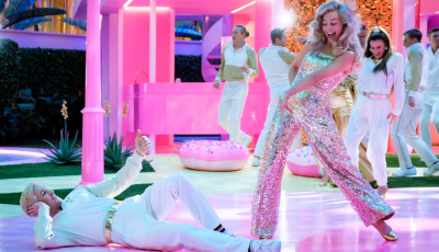 H&aacute;rom bet&eacute;tdala is Golden Globe jel&ouml;l&eacute;st kapott a Barbie filmnek