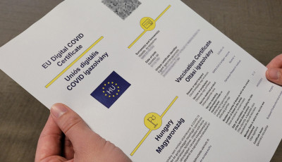 Megold&oacute;dott - Szabad az utaz&aacute;s a k&eacute;t keleti &eacute;s egy uni&oacute;s vakcin&aacute;val