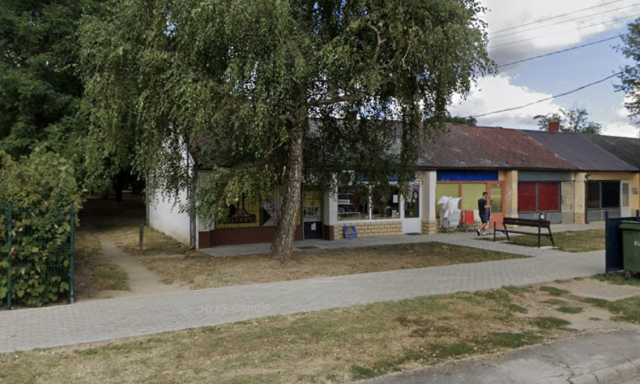 Elad&oacute; sorba ker&uuml;lt a Napoletano Pizz&eacute;ria &uuml;zlethelyis&eacute;ge