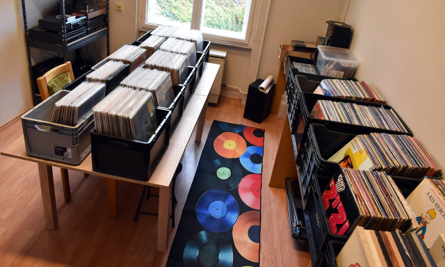 Bakelitrajong&oacute;k, figyelem: megny&iacute;lt az Analogia Records Shop Kaposv&aacute;ron!