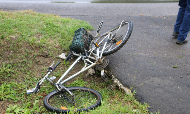 Hal&aacute;los g&aacute;zol&aacute;s Somogyban - El&uuml;t&ouml;ttek egy biciklist h&eacute;tfő reggel