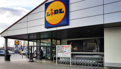 M&aacute;r brutt&oacute; 587 ezret is kereshetnek az &aacute;ruh&aacute;zi dolgoz&oacute;k a Lidlben