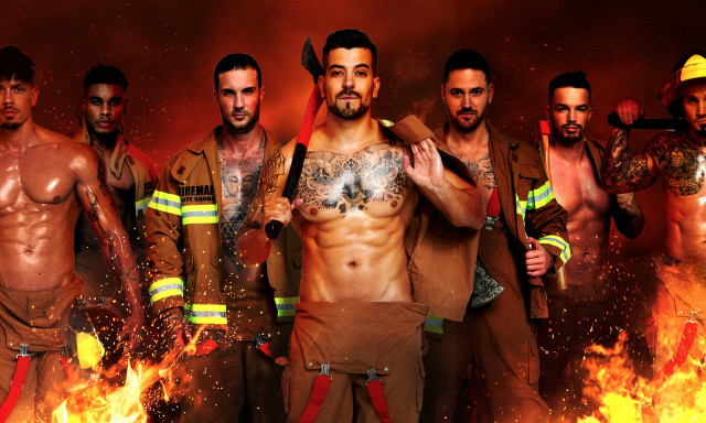 Az eur&oacute;pai Magic Mike csapat ism&eacute;t ledobja n&aacute;lunk a textilt