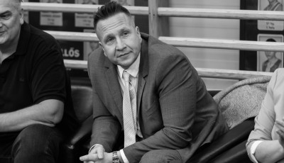 Kaposv&aacute;ri k&ouml;tőd&eacute;sű sportvezető is van a kenyai rep&uuml;lőg&eacute;p-szerencs&eacute;tlens&eacute;g &aacute;ldozatai k&ouml;zt