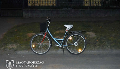 Kifigyelt&eacute;k a pressz&oacute;ban, majd kirabolt&aacute;k a biciklij&eacute;vel t&aacute;voz&oacute; vend&eacute;get
