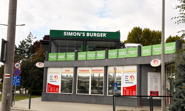 Vas&aacute;rnap nyit a kaposv&aacute;ri Simon&rsquo;s, 500 hambit adnak ingyen