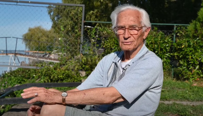 Balatonsz&aacute;rsz&oacute; 98 &eacute;ves matematikus legend&aacute;ja elmondja mi a hossz&uacute; &eacute;let titka &ndash; VIDE&Oacute;